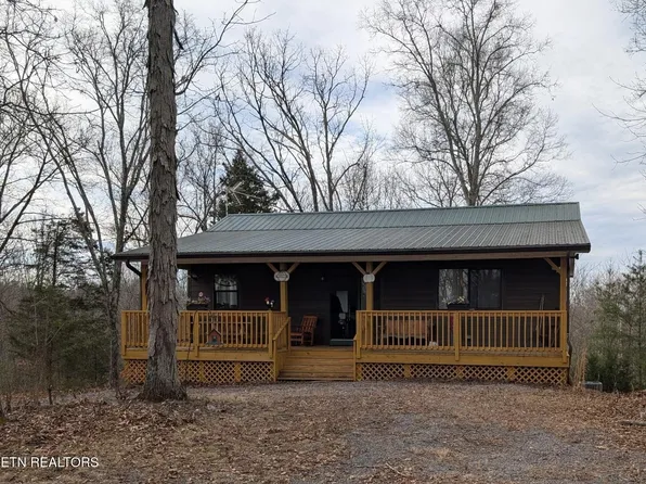 935 Old Marshall Rd, Bybee, TN 37713