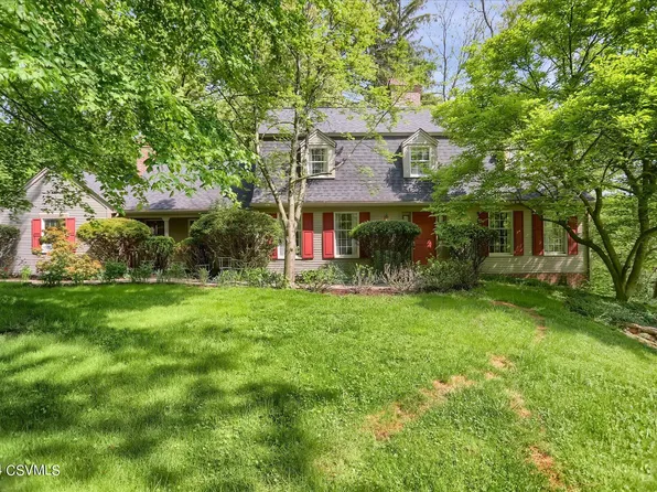 40 Westwood Dr, Winfield, PA 17889