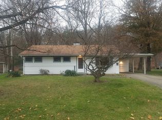 124 Lincoln Dr, Vestal, NY 13850