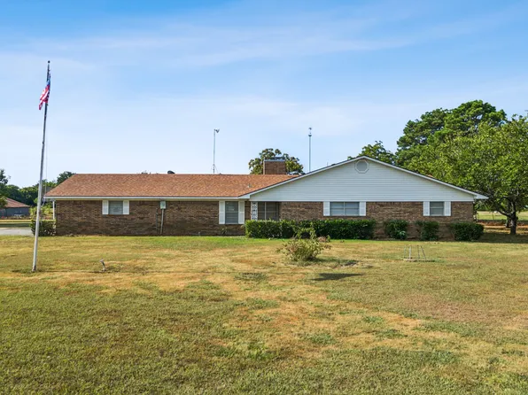 31092 Us Highway 82, Whitesboro, TX 76273