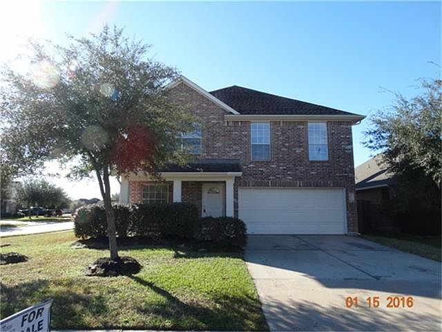 1st image of 20903 Barbons Heath Ct