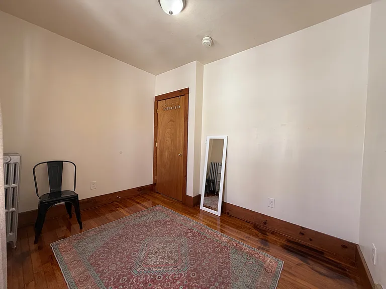 3965 Washington St #3R — Photo 6