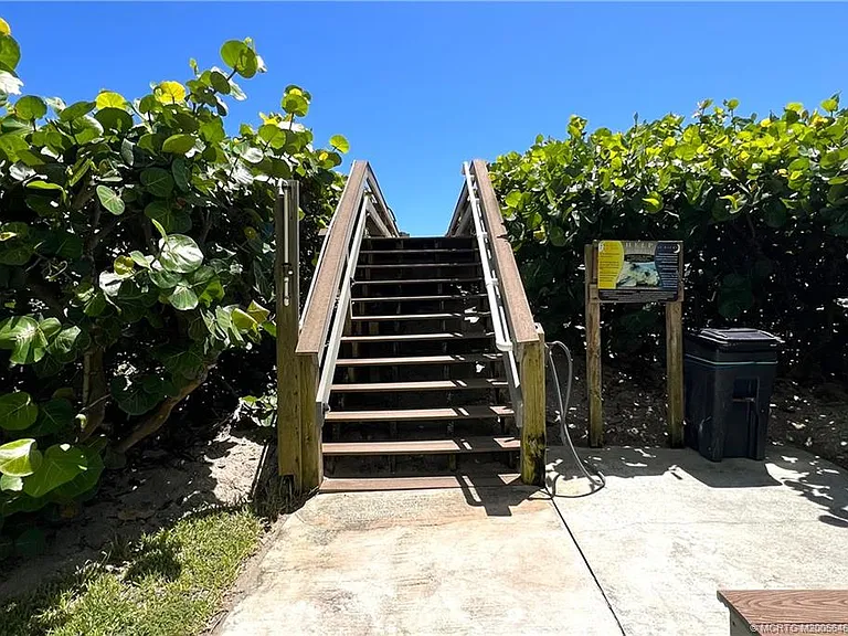 9940 S Ocean Dr #6 — Photo 24
