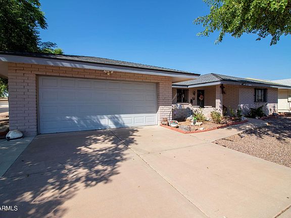 2nd image of 6522 E Barstow St