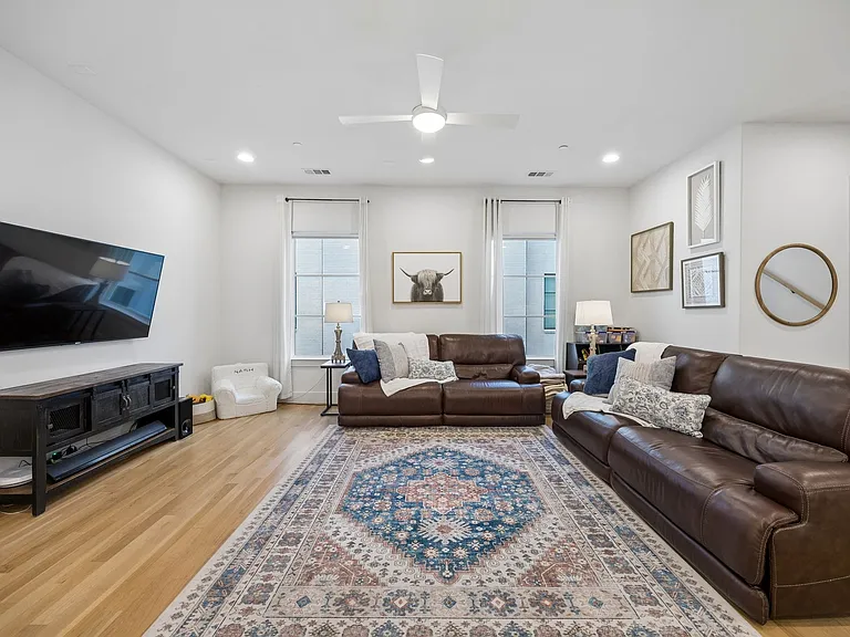 2715 Kimsey Dr #102 — Photo 5