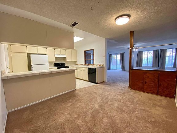 3rd image of 8033 Rockhurst Way