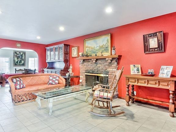5th image of 1260 Barford Ave