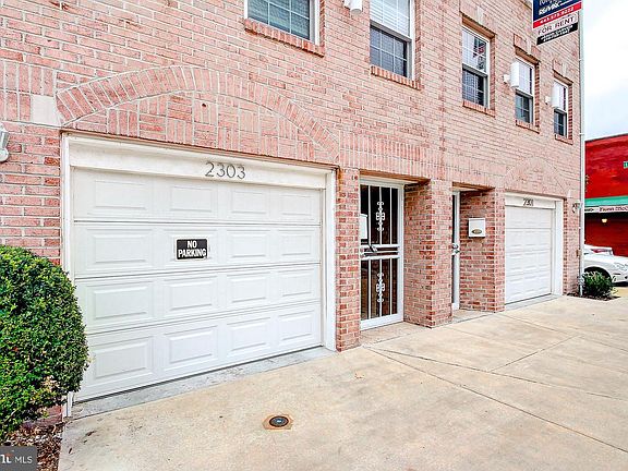 2nd image of 2303 Essex St