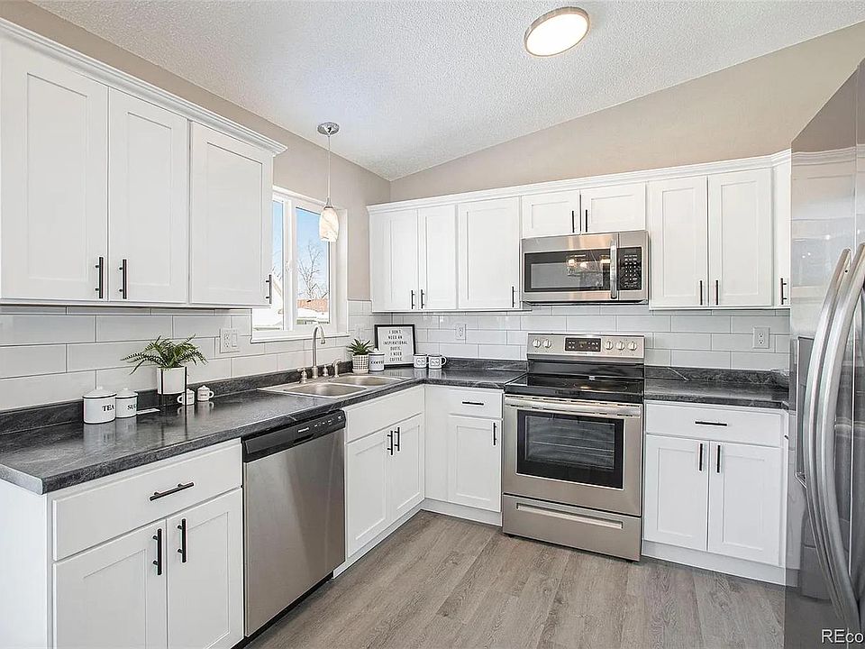 1st image of 4672 Gatewood Dr
