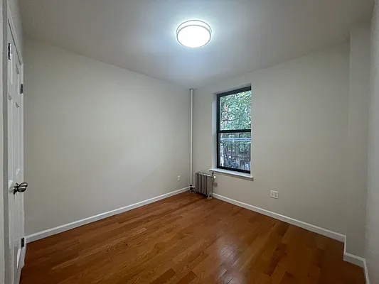 Rented by Oxford Property Group | media 16