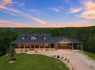 358 Spring View Place, Reeds Spring, MO 65737