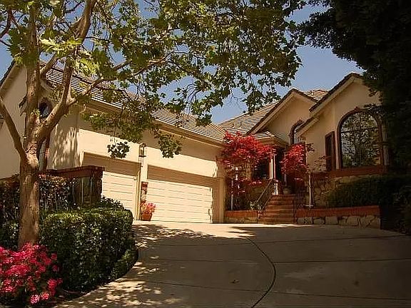 2nd image of 3688 Deer Trail Dr