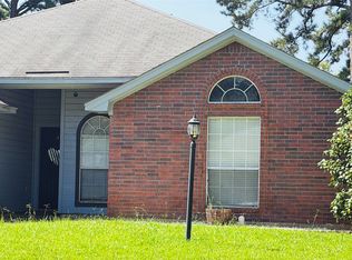 137 Ragan Ln, Haughton, LA 71037