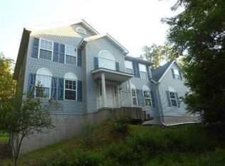 105 Candy Ct, Stroudsburg, PA 18360