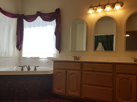 Bathroom_02062019