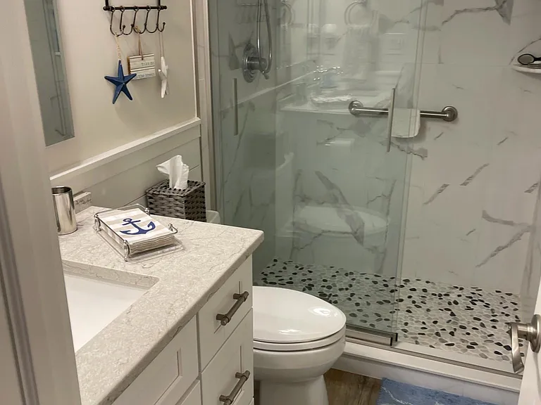 1100 Gulf Shore Blvd N #307 — Photo 5