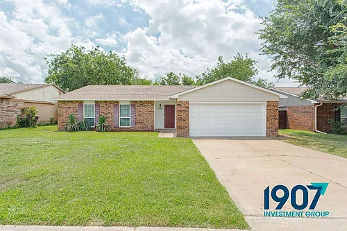2116 Memphis Dr Photo 1