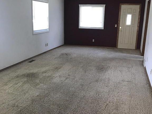 3rd image of 108 Lincoln Ave NE