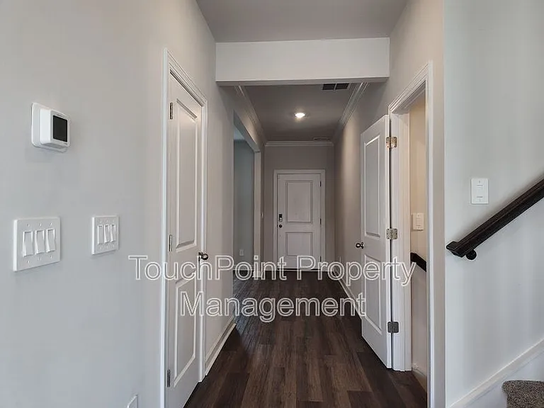 115 Sentinel Ct — Photo 12