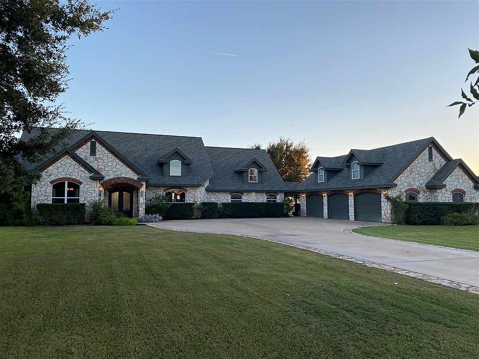 800 Legends Pkwy, Kingsland, TX 78639 Zillow