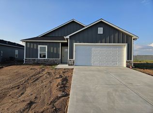 318 Northern Ave, Garden Plain, KS 67050