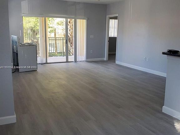 2nd image of 2556 Centergate Dr APT 201