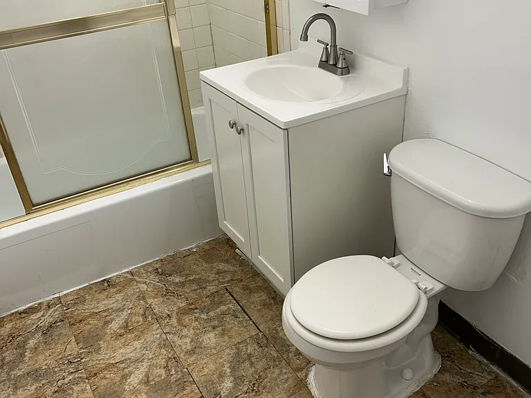 575 Heritage Dr #306 — Photo 4