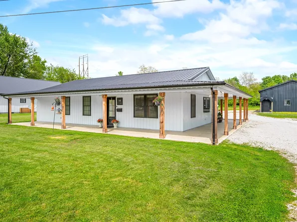 141 W 10th St, Seymour, IN 47274