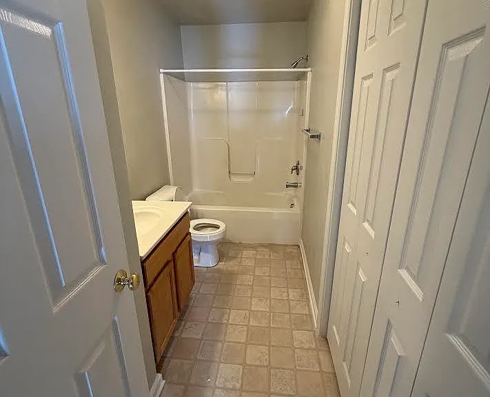 135 Aster Ln — Photo 8
