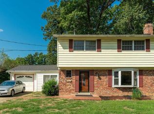 6910 Ontario St, Springfield, VA 22152