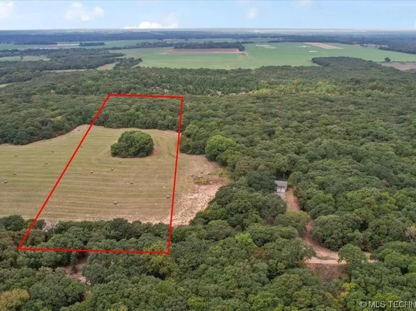 Sleepy Hollow Trl, Colbert, OK 74733
