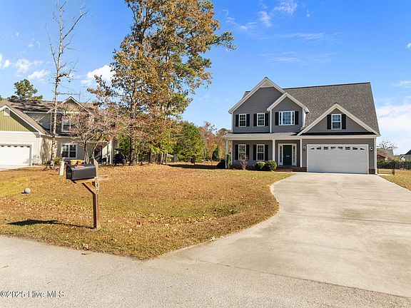 2nd image of 707 Chicory Court