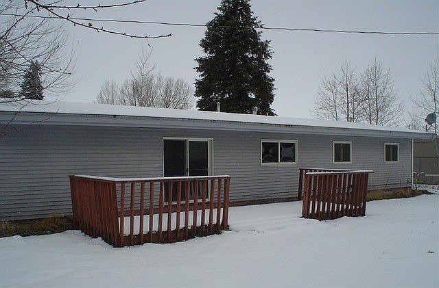 2nd image of 174 County Rd
