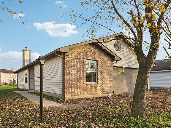 3rd image of 8510 Coralberry Ln