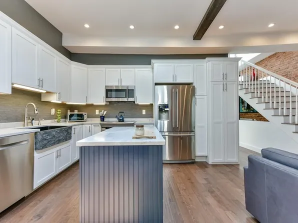 556 Tremont St APT 4, Boston, MA 02118