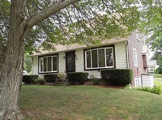237 Harris Rd, Smithfield, RI 02917