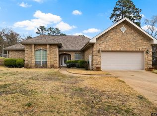 102 Dogwood Cir, Daingerfield, TX 75638