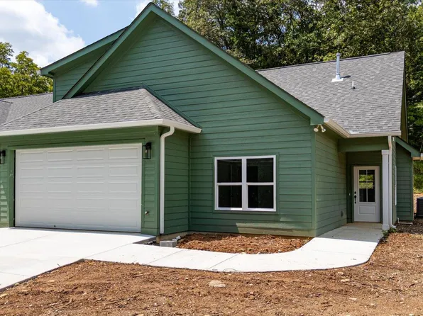 4805 Green Shanty Rd, Ooltewah, TN 37363