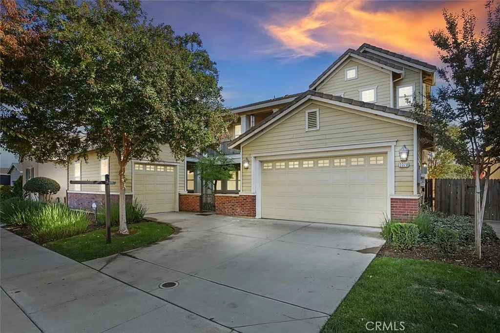 2378 Aviles Dr photo 1