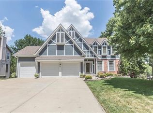 13806 S Seminole Dr, Olathe, KS 66062