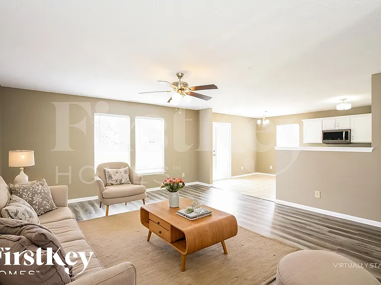 15498 Border Dr — Photo 4