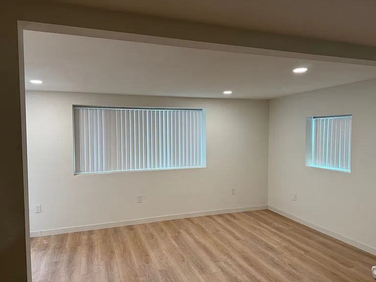 219-221-225 El Medio St — Photo 6