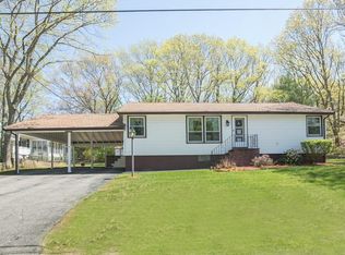 8 Bellevue St, Saugus, MA 01906