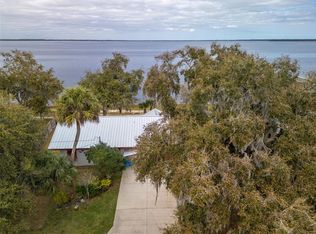 3440 Lake Harney Cir, Geneva, FL 32732