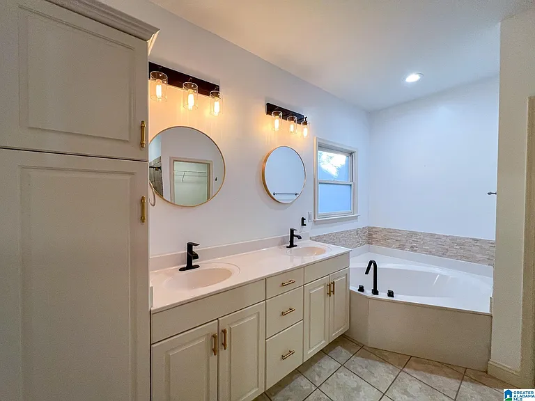1117 Monaghan Dr — Photo 19