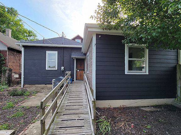 2nd image of 1021 N 9th St