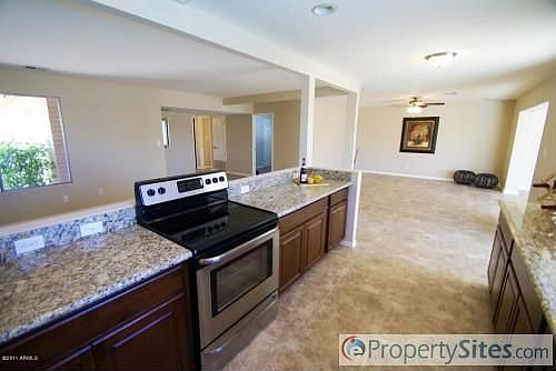 3rd image of 1248 E La Jolla Dr