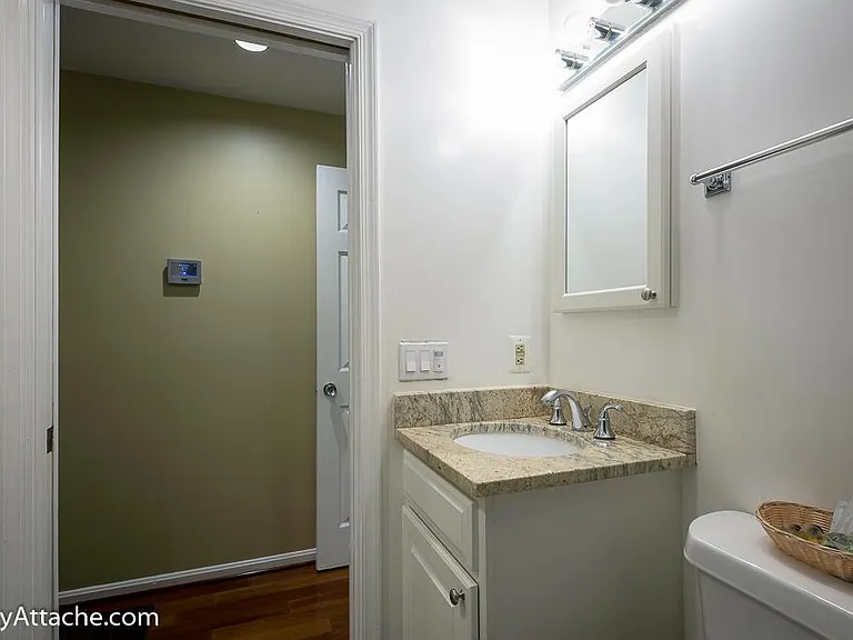 1001 New Hampshire Ave NW #B — Photo 12