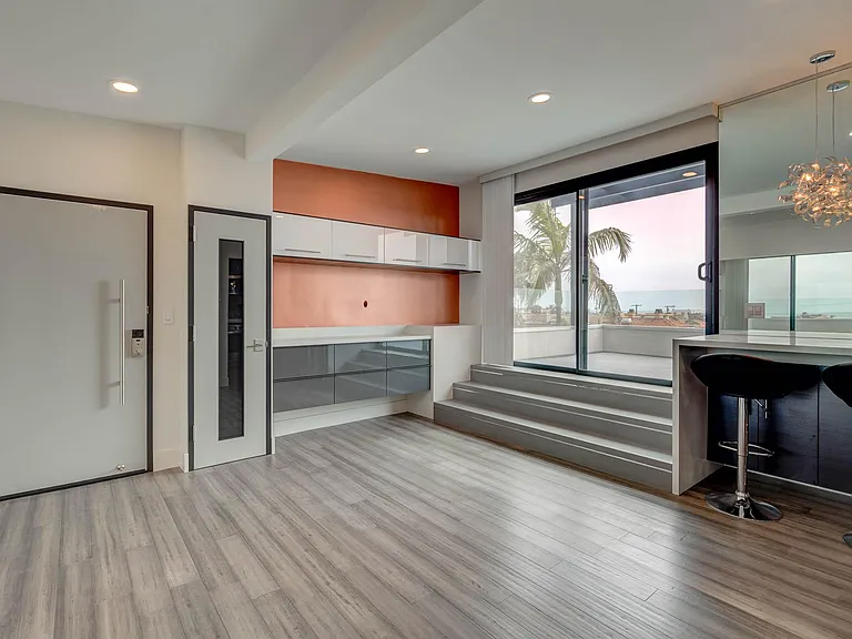 1702 Hermosa Ave #10 — Photo 12