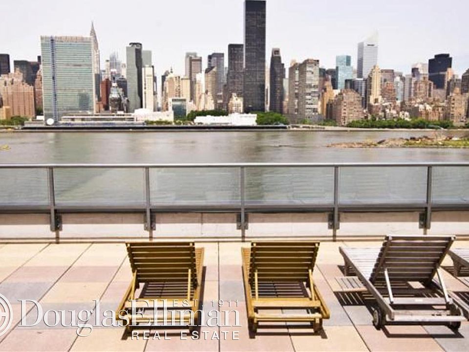1st image of 4720 Center Blvd APT 2203